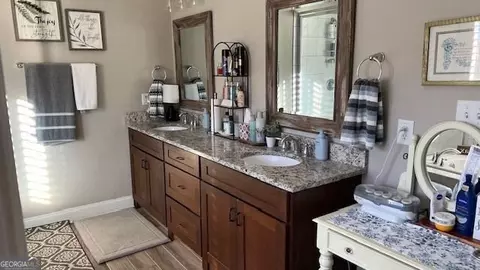 Other - 19 Chatham Ct, Williamson, GA 30292 photo 7 of 12