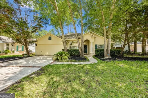206 Hallowes Dr S, Saint Marys, GA 31558