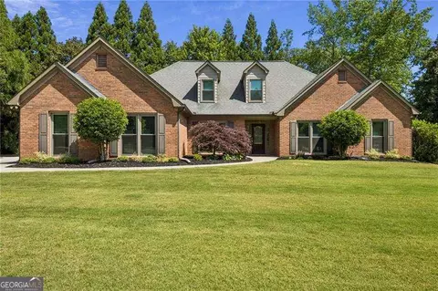 2970 Ashton Pointe Cir, Dacula, GA 30019