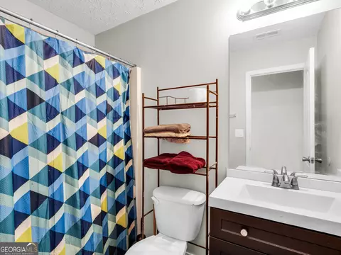 Bath - 260 Heaton Place Trl, Covington, GA 30016 photo 2 of 6