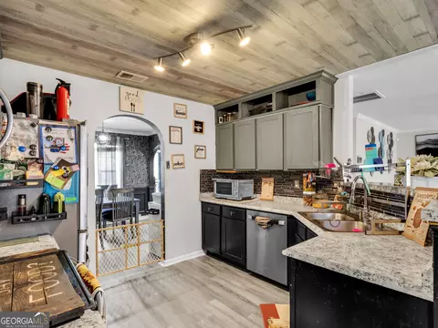 Kitchen - 260 Heaton Place Trl, Covington, GA 30016 photo 4 of 4