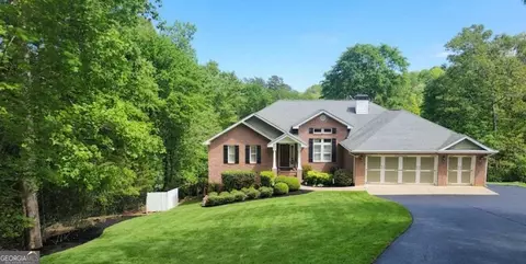 7913 S Barkers Bend Dr, Murrayville, GA 30564