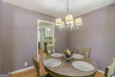 Dining - 1527 Bennett Rd, Grayson, GA 30017 photo 3 of 3
