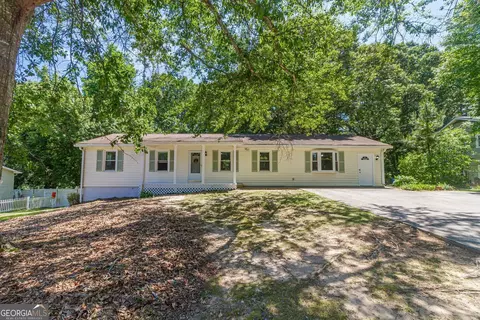 1527 Bennett Rd, Grayson, GA 30017