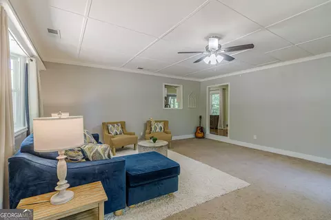 Living - 1527 Bennett Rd, Grayson, GA 30017 photo 2 of 4