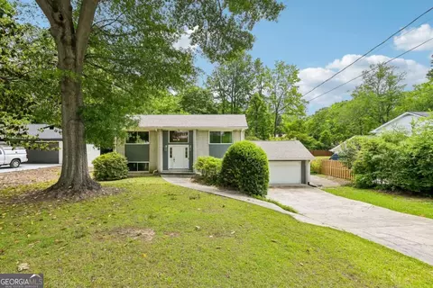 3825 Leander Ct, Tucker, GA 30084
