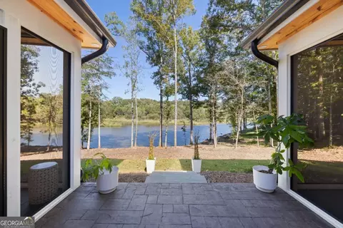 161 Hoot Owl Ln, Eatonton, GA 31024