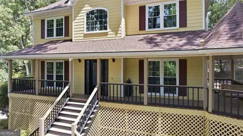 232 Nacoochee Dr, Woodstock, GA 30188
