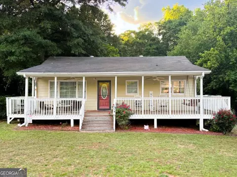 132 Mears St, Winder, GA 30680
