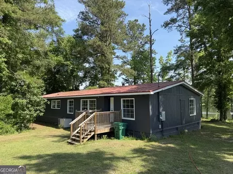 156 Merry Dr NW, Milledgeville, GA 31061