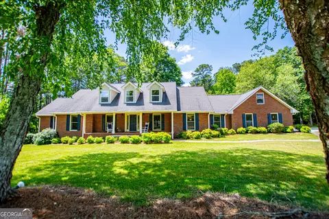 635 Bonner Rd, Carrollton, GA 30117