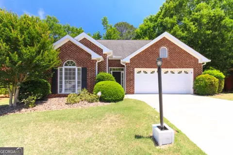 116 Huntington Shoals Dr, Athens, GA 30606