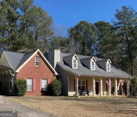 8590 Kencrest Dr, Winston, GA 30187