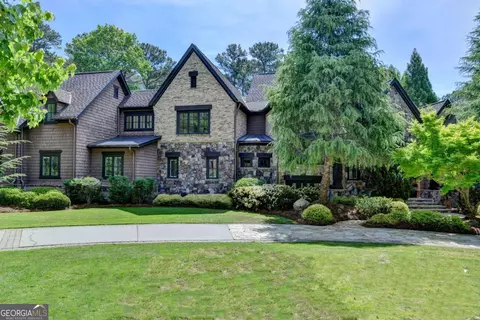 838 Middle Fork Trl, Suwanee, GA 30024