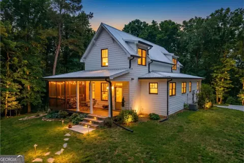 2197 Damascus Rd, Ball Ground, GA 30107