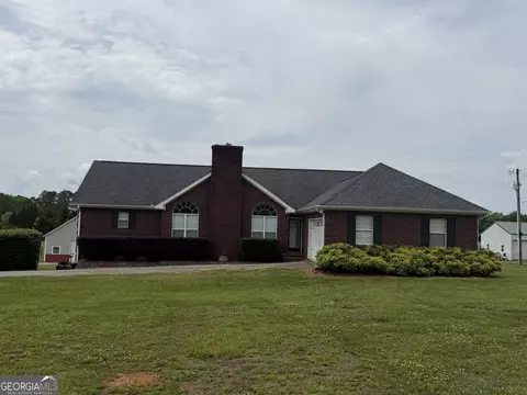 1447 Birdie Rd, Griffin, GA 30223