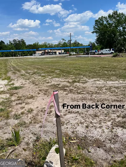6031 Second St N, Folkston, GA 31537