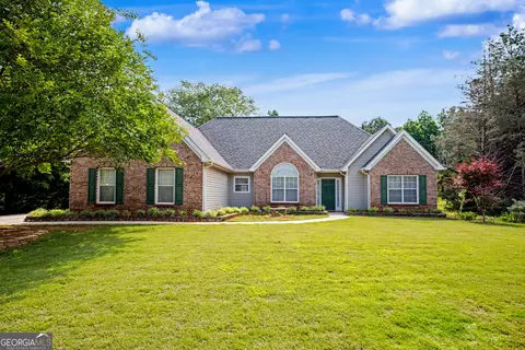 240 Albertas Ct, Mcdonough, GA 30252