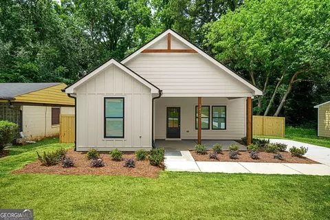 1470 Monteel Dr NW, Atlanta, GA 30318