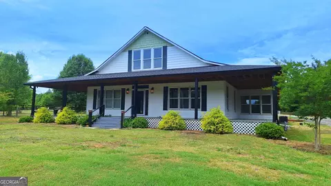 402 Savannah Dr, Mansfield, GA 30055