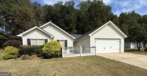 4359 Saddlewood Ct, Gillsville, GA 30543