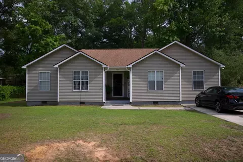 209 Maple St, Statesboro, GA 30458