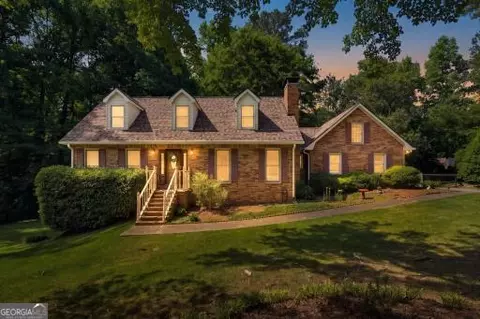 360 Huntington Ct SE, Conyers, GA 30094