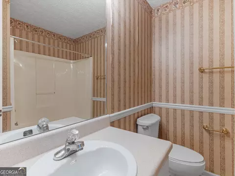 Bath - 75 Pebble Dr, Covington, GA 30016 photo 4 of 6