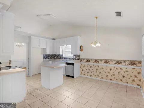 Kitchen - 75 Pebble Dr, Covington, GA 30016 photo 4 of 5