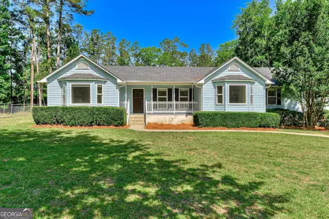 206 Dogwood Ln, Plum Branch, SC 29845