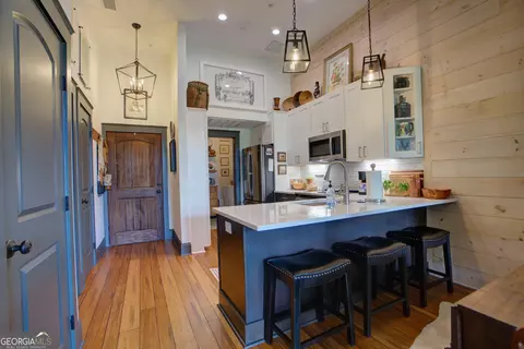 Kitchen - 1 E 3rd Ave #304, Rome, GA 30161 photo 4 of 6