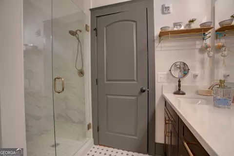 Bath - 1 E 3rd Ave #304, Rome, GA 30161 photo 2 of 2