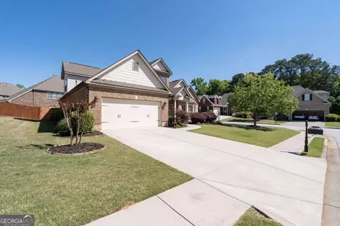 Exterior - 2756 Madison Mae Ln, Grayson, GA 30017 photo 3 of 9