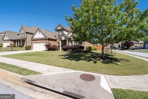 Exterior - 2756 Madison Mae Ln, Grayson, GA 30017 photo 5 of 9