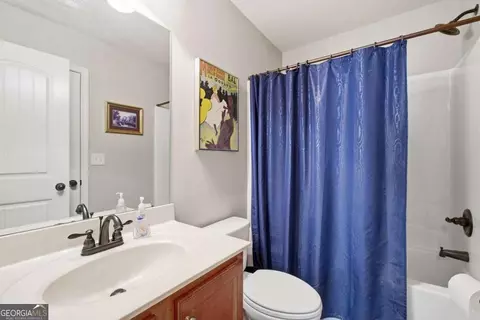 Bath - 2756 Madison Mae Ln, Grayson, GA 30017 photo 3 of 3