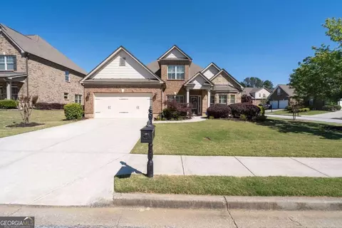 Exterior - 2756 Madison Mae Ln, Grayson, GA 30017 photo 4 of 9