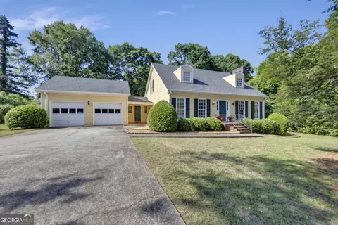 1756 SW Colonial S, Conyers, GA 30094