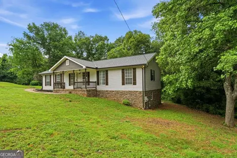 516 Fieldwood Dr, Adairsville, GA 30103