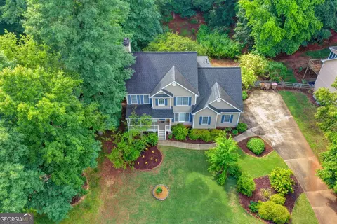 View/Area - 7670 Paces Ln, Gainesville, GA 30506 photo 1 of 4