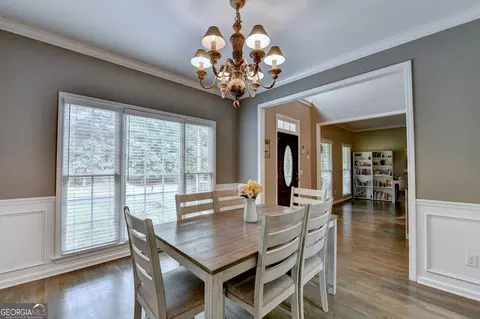 Dining - 7670 Paces Ln, Gainesville, GA 30506 photo 1 of 4