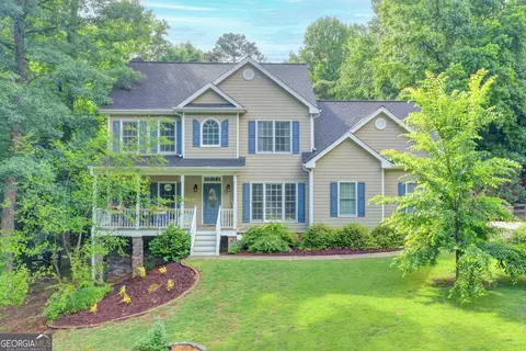 Exterior - 7670 Paces Ln, Gainesville, GA 30506 photo 7 of 9