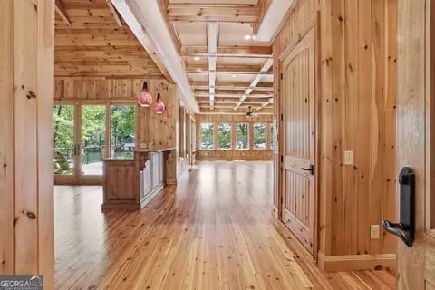 Entry Way - 95 Marshall Ln, Tiger, GA 30576 photo 1 of 5