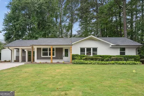1818 Briarlake Cir, Decatur, GA 30033