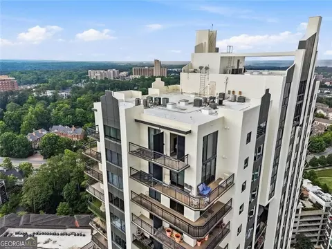 3481 Lakeside Dr #PH TS5, Atlanta, GA 30326
