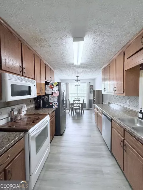 Kitchen - 1313 Crestview Rd, Winder, GA 30680 photo 1 of 2