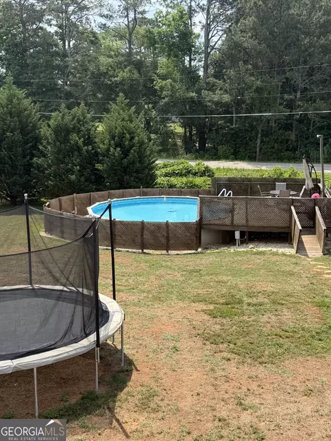 Exterior - 1313 Crestview Rd, Winder, GA 30680 photo 4 of 6