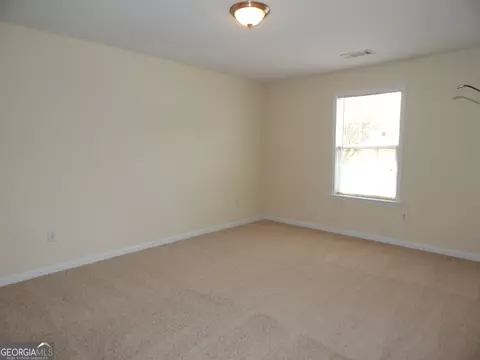 Bedroom - 304 Lenox Cir, Lagrange, GA 30241 photo 1 of 2