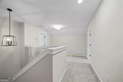 Entry Way - 693 Racetrack Rd, Toccoa, GA 30577 photo 11 of 15