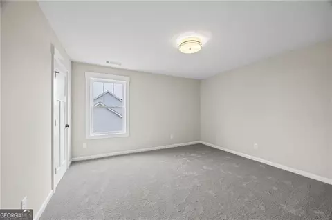 Bedroom - 693 Racetrack Rd, Toccoa, GA 30577 photo 6 of 7