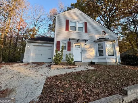 5883 Brookside Dr SE, Mableton, GA 30126